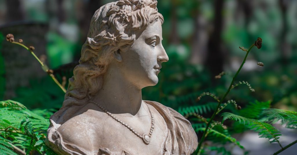 découvrez l'art de la sculpture, une forme d'expression artistique qui façonne la matière pour créer des œuvres uniques et inspirantes.