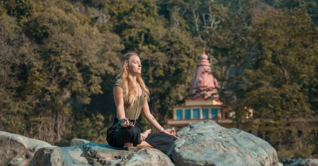 découvrez un séjour spirituel apaisant pour revitaliser votre corps et votre esprit, loin du tumulte quotidien.