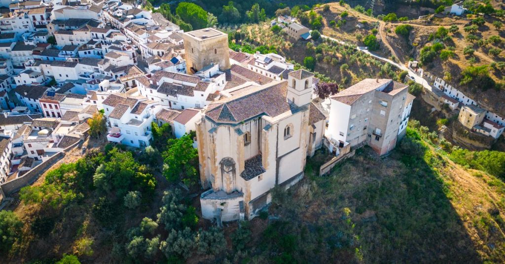 découvrez les villages blancs andalous, célèbres pour leurs maisons blanchies à la chaux, leurs ruelles pittoresques et leur charme authentique en plein cœur de l'andalousie.