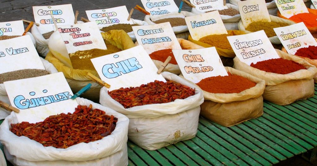 Découvrez les marchés locaux authentiques à ne pas manquer en andalousie 2 découvrez les marchés locaux authentiques d'andalousie, où traditions, saveurs et artisanat se rencontrent pour une expérience unique.