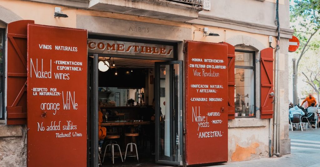 Découvrir les vins espagnols peu connus qui méritent d'être goûtés 2 découvrez la richesse des vins espagnols, leurs cépages authentiques et leurs saveurs uniques issues des différentes régions viticoles d'espagne.