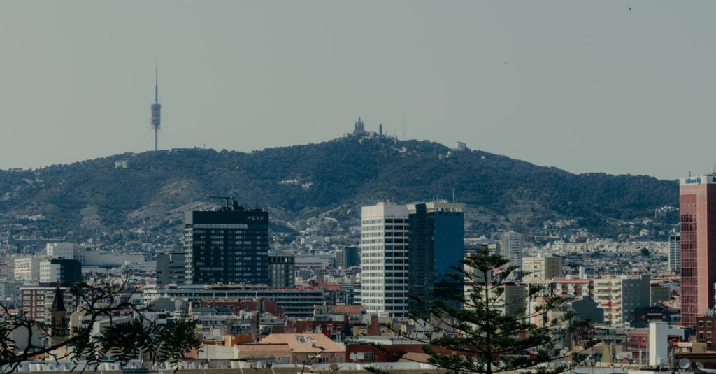 Barcelone : aux origines d'une ville séculaire 2 découvrez barcelone, une ville vibrante alliant histoire, culture et plages magnifiques, idéale pour vos prochaines vacances.