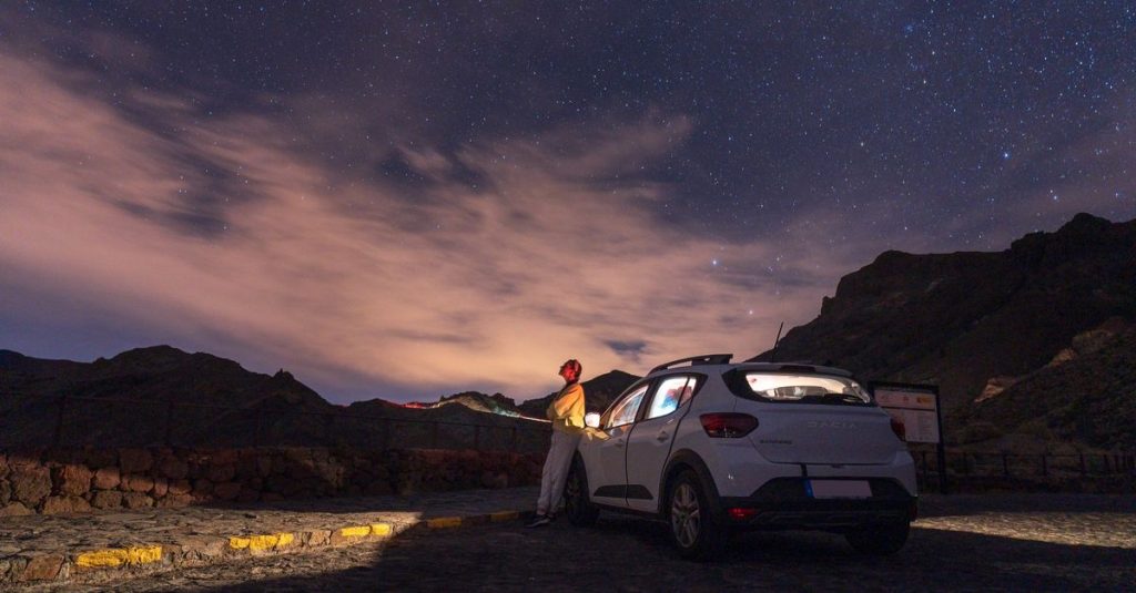Découvrir les randonnées nocturnes et l'observation des étoiles en espagne 2 découvrez la randonnée nocturne et l'observation des étoiles en espagne, une expérience unique pour explorer les paysages sous un ciel étoilé exceptionnel.