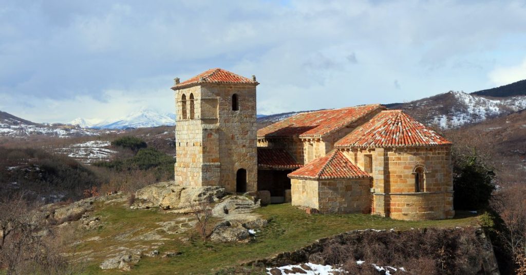 Découvrez le patrimoine architectural roman en espagne peu visité 2 découvrez l'architecture romane en espagne, un voyage à travers des monuments historiques et un riche patrimoine culturel.